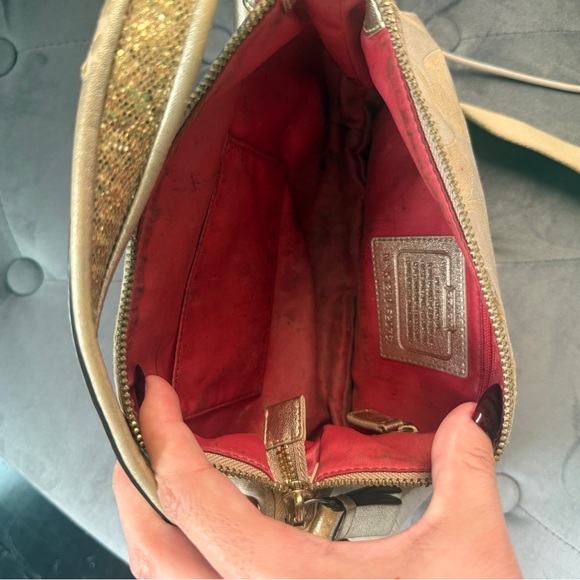 Floral and gold coach bag / cross body - Picture 7 of 8